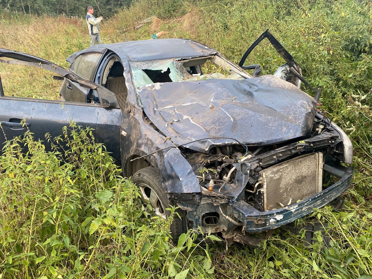 Под Тверью погиб водитель вылетевшего с дороги автомобиля | 28.08.2022 |  Тверь - БезФормата