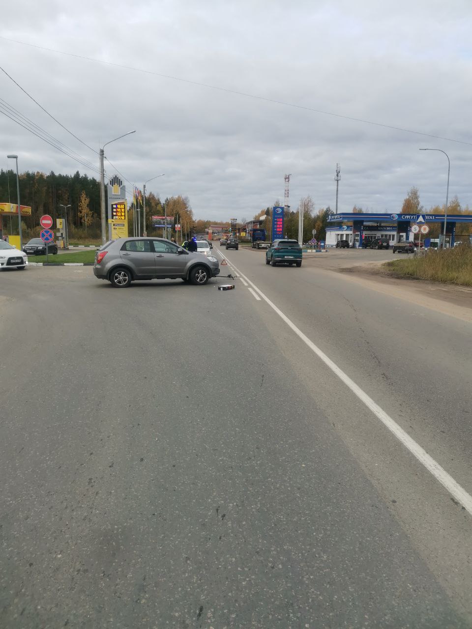 В Конаково самокатчика сбил нарушивший ПДД автомобиль | 15.10.2022 | Тверь  - БезФормата