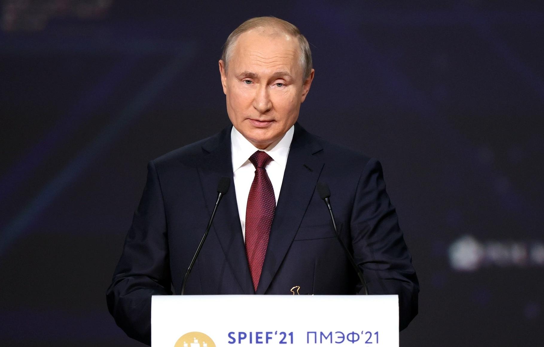 Игорь Руденя принял участие в пленарном заседании ПМЭФ 2021