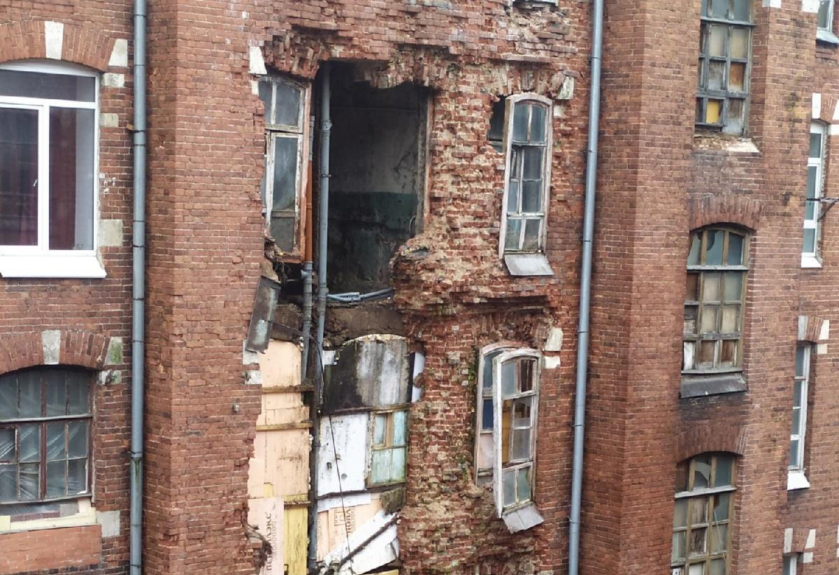 Пострадавших в результате обрушения стены жилого дома в Твери нет