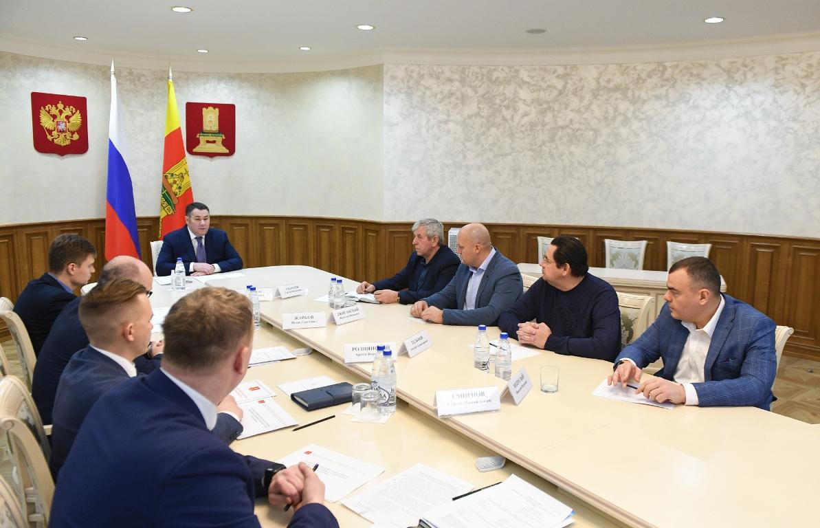 Губернатор Игорь Руденя провёл рабочую встречу по актуальным вопросам в сфере дорожного строительства - новости Афанасий