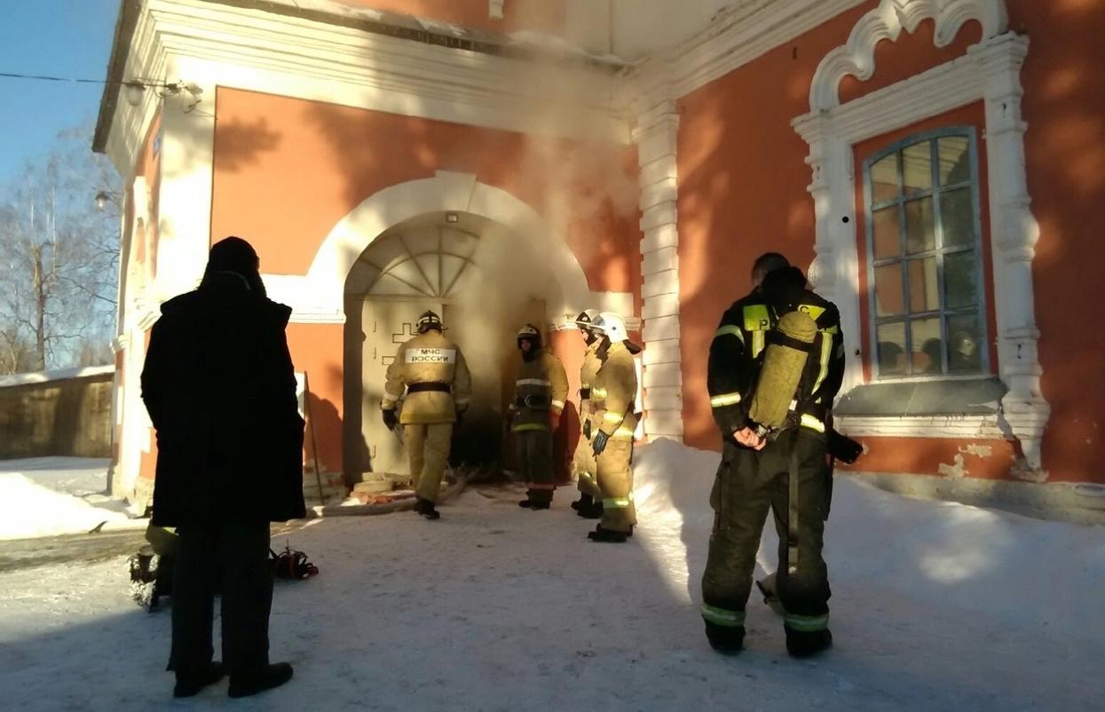 В Тверской области накануне Рождества загорелся храм 