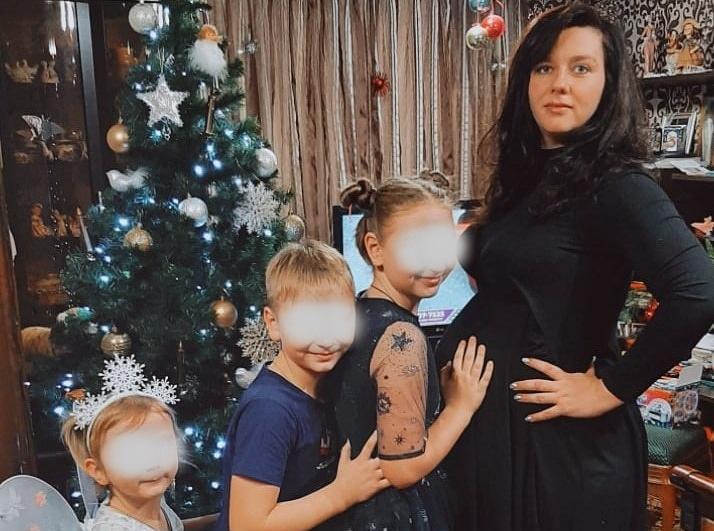 Беременная многодетная женщина умерла от коронавируса в Тверской области, семье нужна помощь