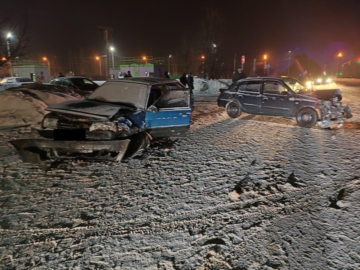 Два человека пострадали в ДТП в Тверской области - новости Афанасий