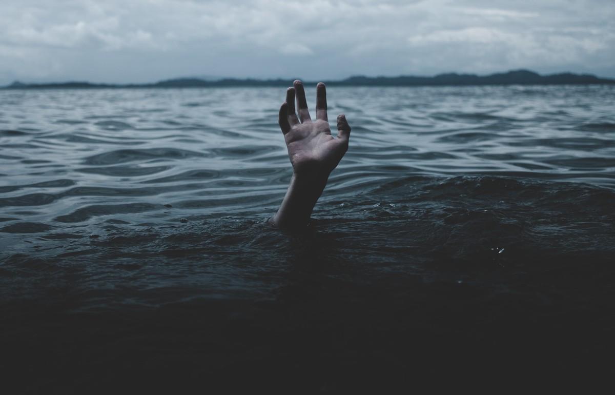 В Твери в реке Тьмаке утонул мужчина - новости Афанасий