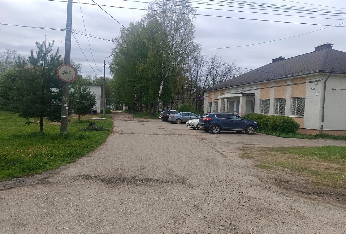 В Конаковском районе подросток на мопеде сбил 8-летнего ребенка
