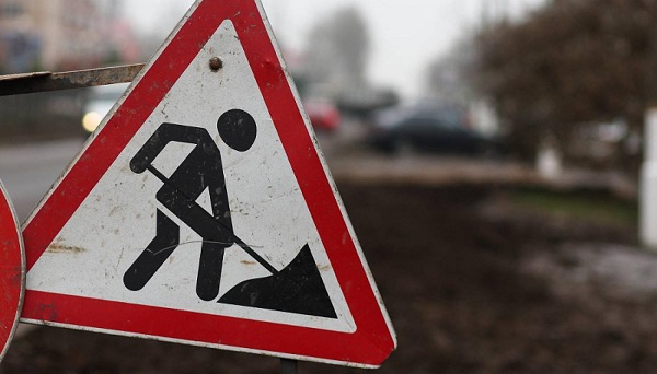 В Тверской области чиновников заставили ремонтировать дорогу через суд
