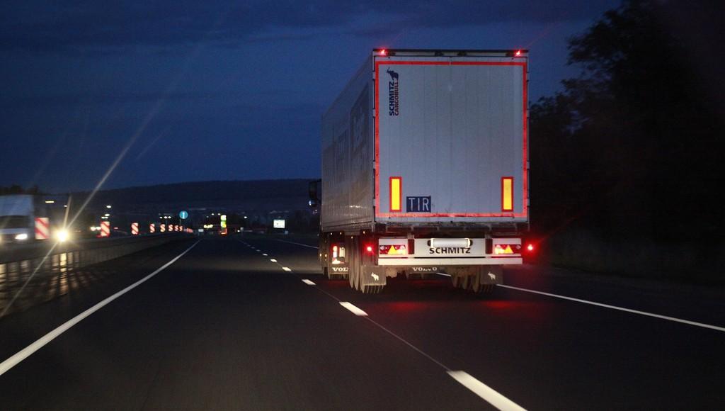 В Тверской области за кражу из грузовика с одеждой H&M осуждены два жителя Белгородчины