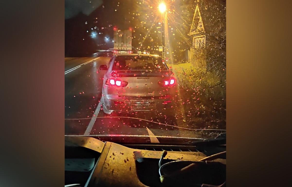 Автомобилисты помогли сотрудникам скорой помощи из Кимр, машина которых сломалась в пути - новости Афанасий