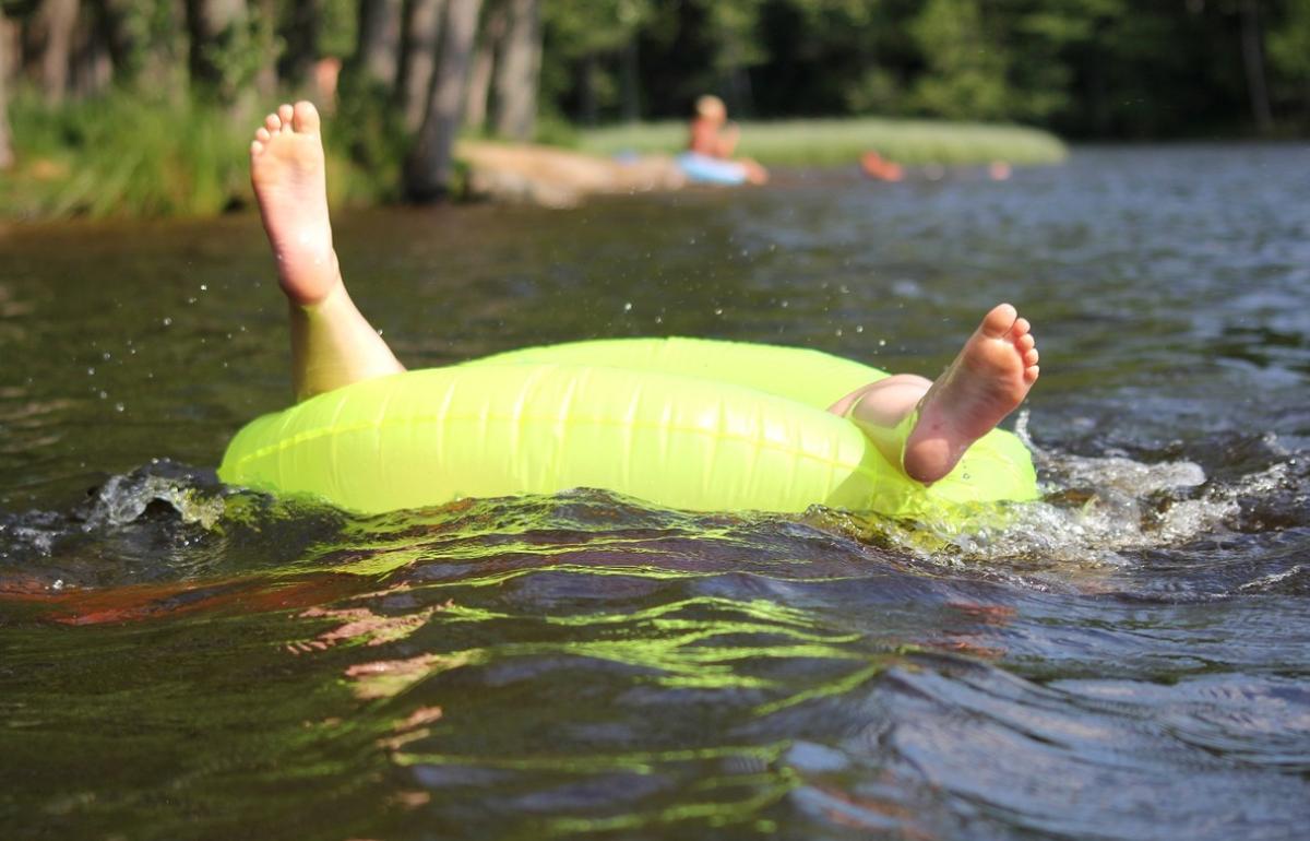 Жителям Ржевского района Тверской области запретили купаться этим летом