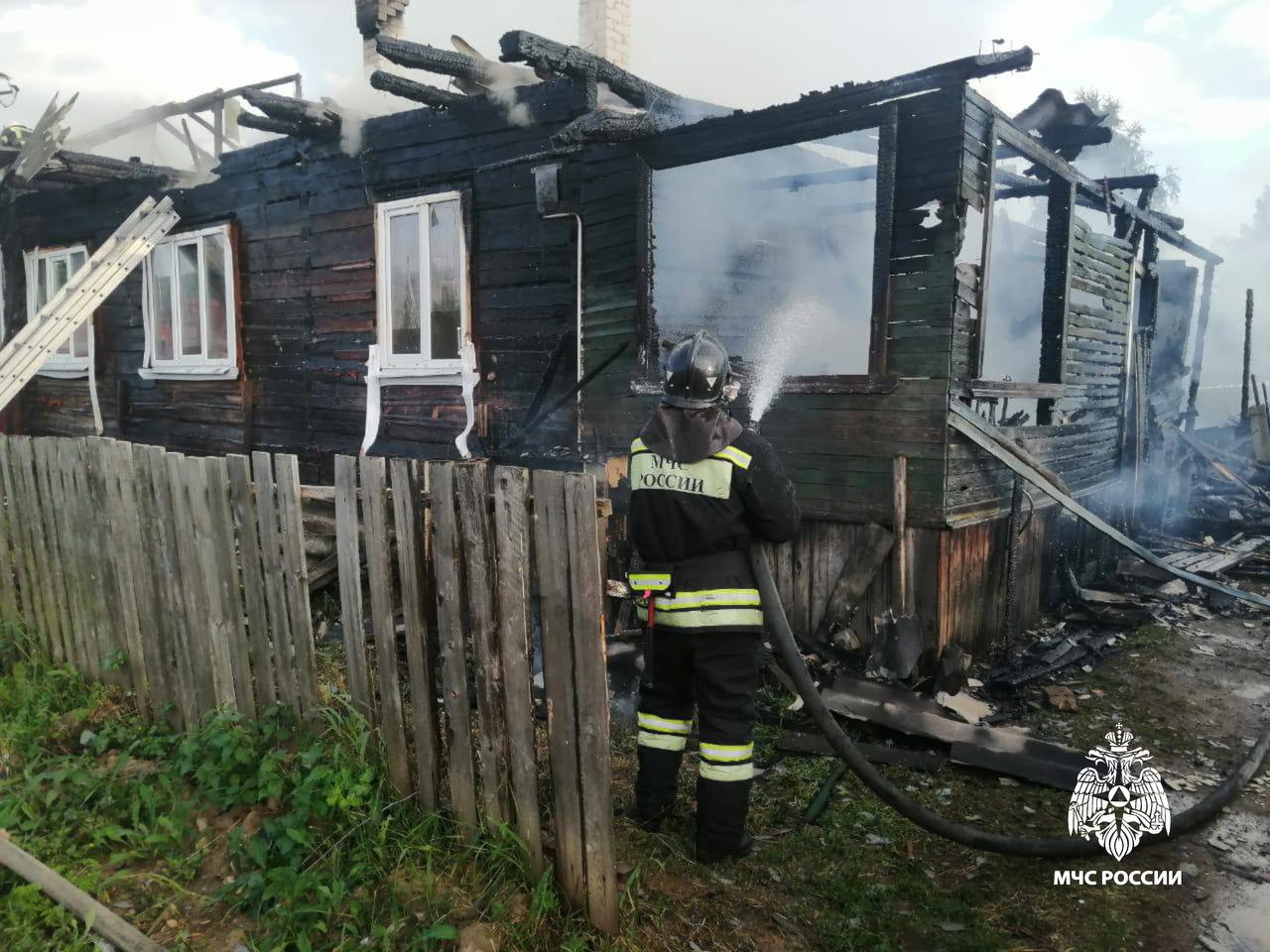 В Максатихе вчера горел жилой дом – Новости Твери и городов Тверской  области сегодня - Afanasy.biz – Тверские новости. Новости Твери. Тверь  новости. Новости. Новости сегодня. Новости Твери сегодня. Последние новости  Твери.