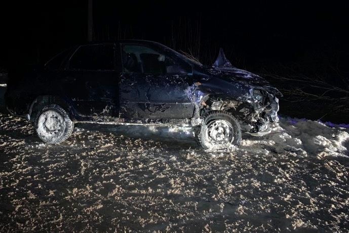 Из-за уснувшего водителя два человека пострадали в ДТП под Бежецком 