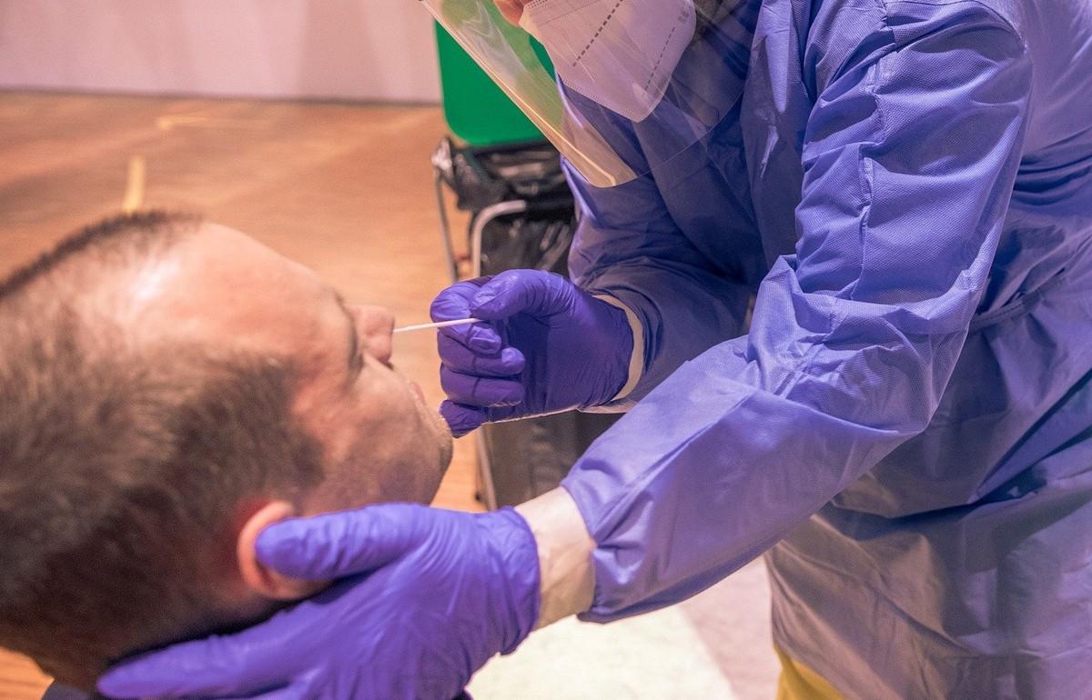 Пациент из Твери может оказаться первым россиянином, зараженным новым британским штаммом коронавируса