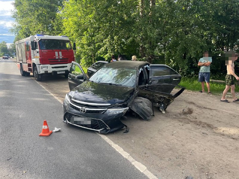 Водитель получил серьезные травмы в ДТП на Московском шоссе в Твери