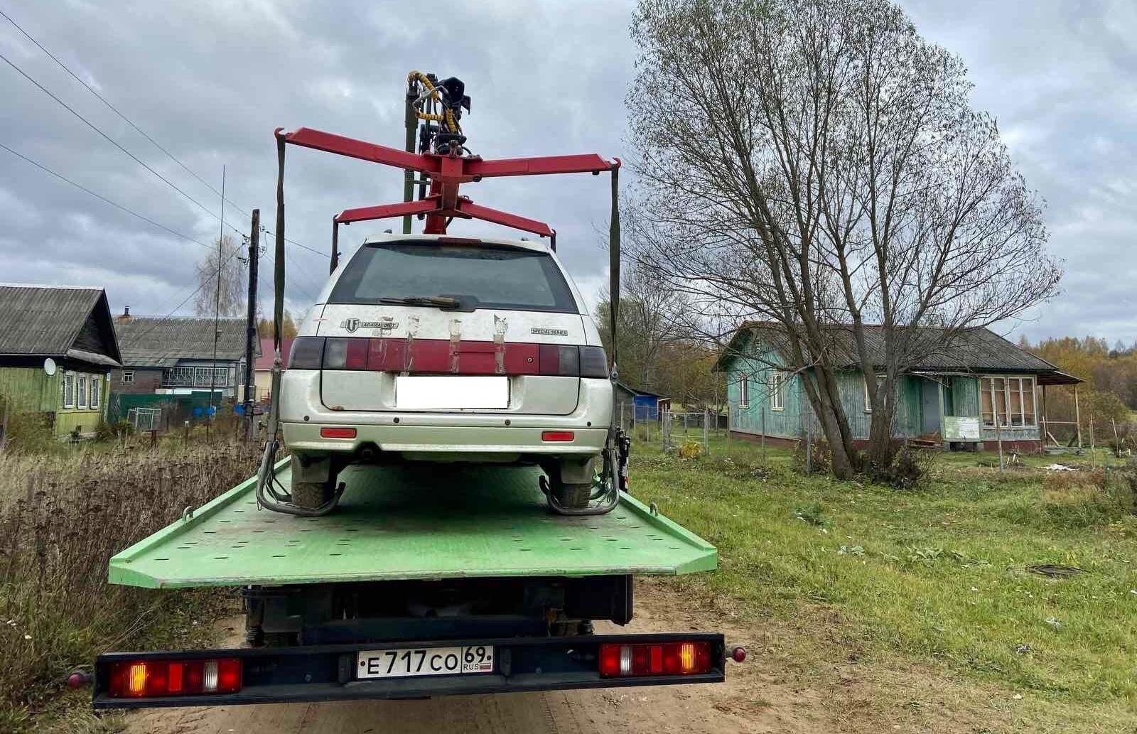 pod tveryu u pyanogo voditelya mashinu