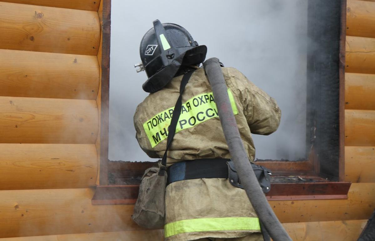 В Тверской области на пожаре спасены два человека