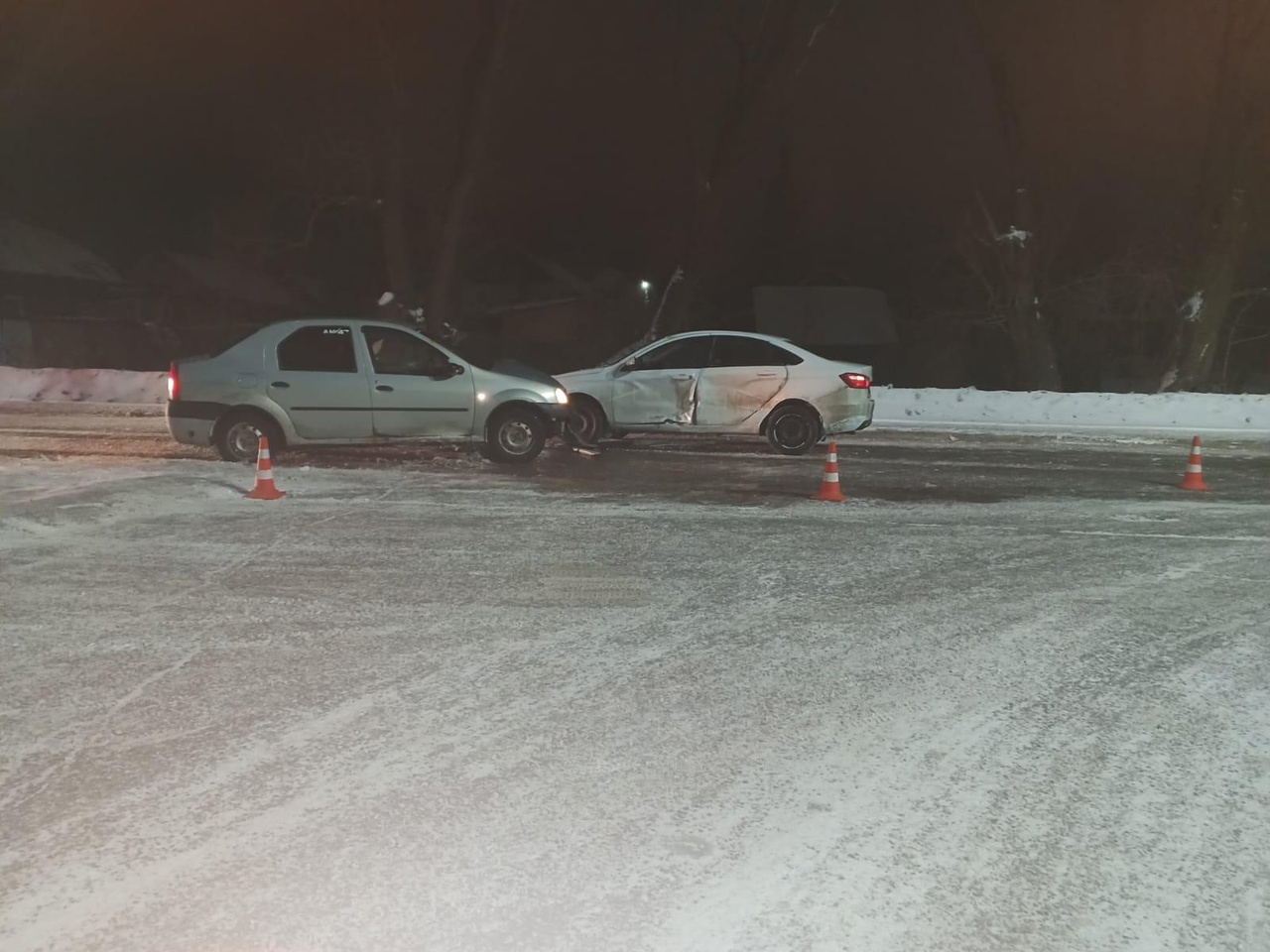 Два человека пострадали в ДТП в Вышнем Волочке | 13.03.2023 | Тверь -  БезФормата