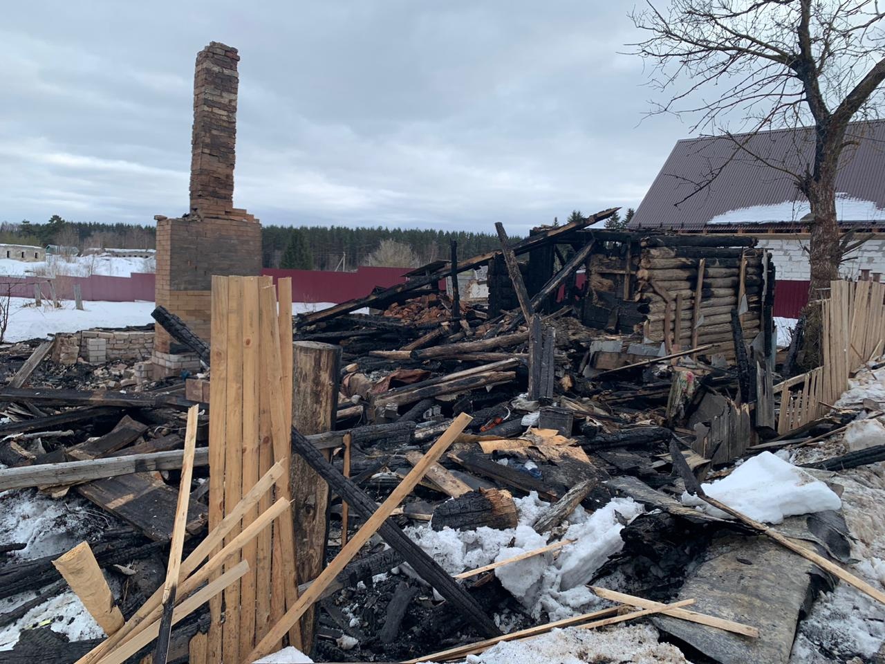 На пожаре под Торжком погиб человек 