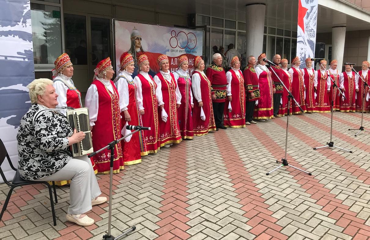 Народный хор «Русские напевы» из Твери отмечает 90-летие | 11.04.2022 |  Тверь - БезФормата