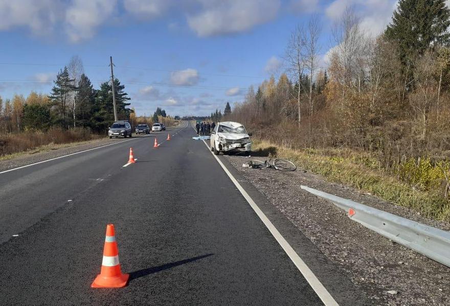В Тверской области водитель легковушки насмерть сбил велосипедиста