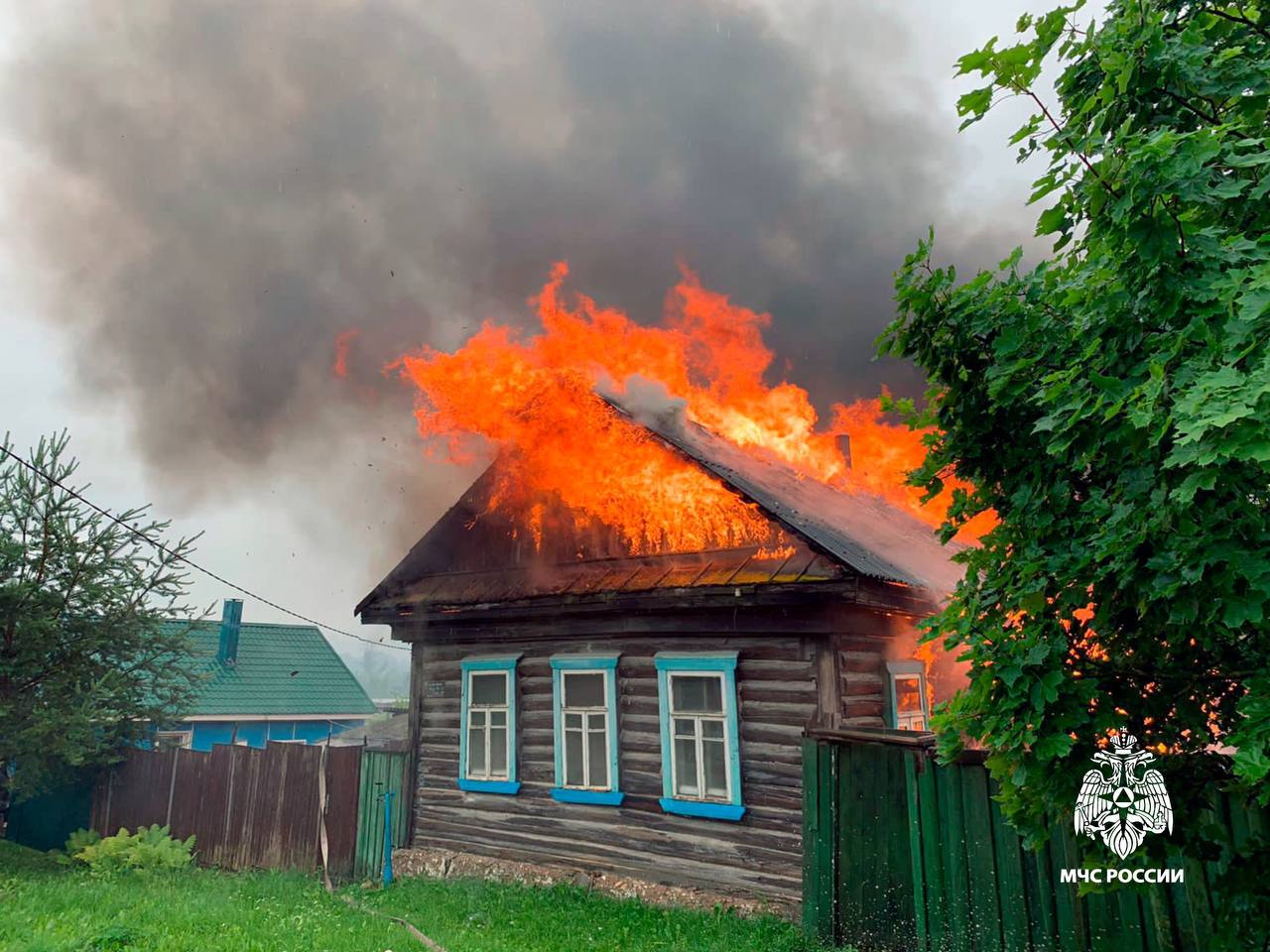 В Ржеве сгорел жилой дом