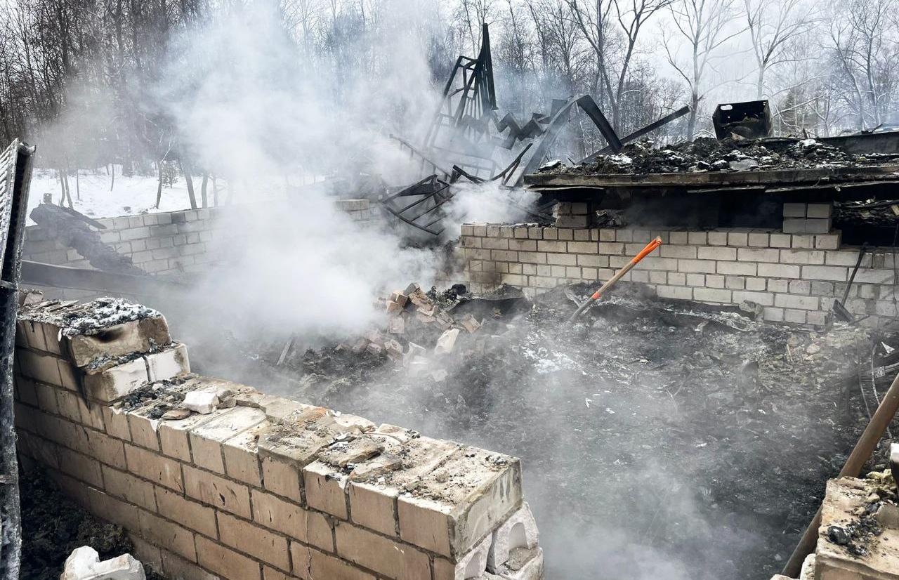 Женщина погибла на пожаре в Калязинском районе  - новости Афанасий