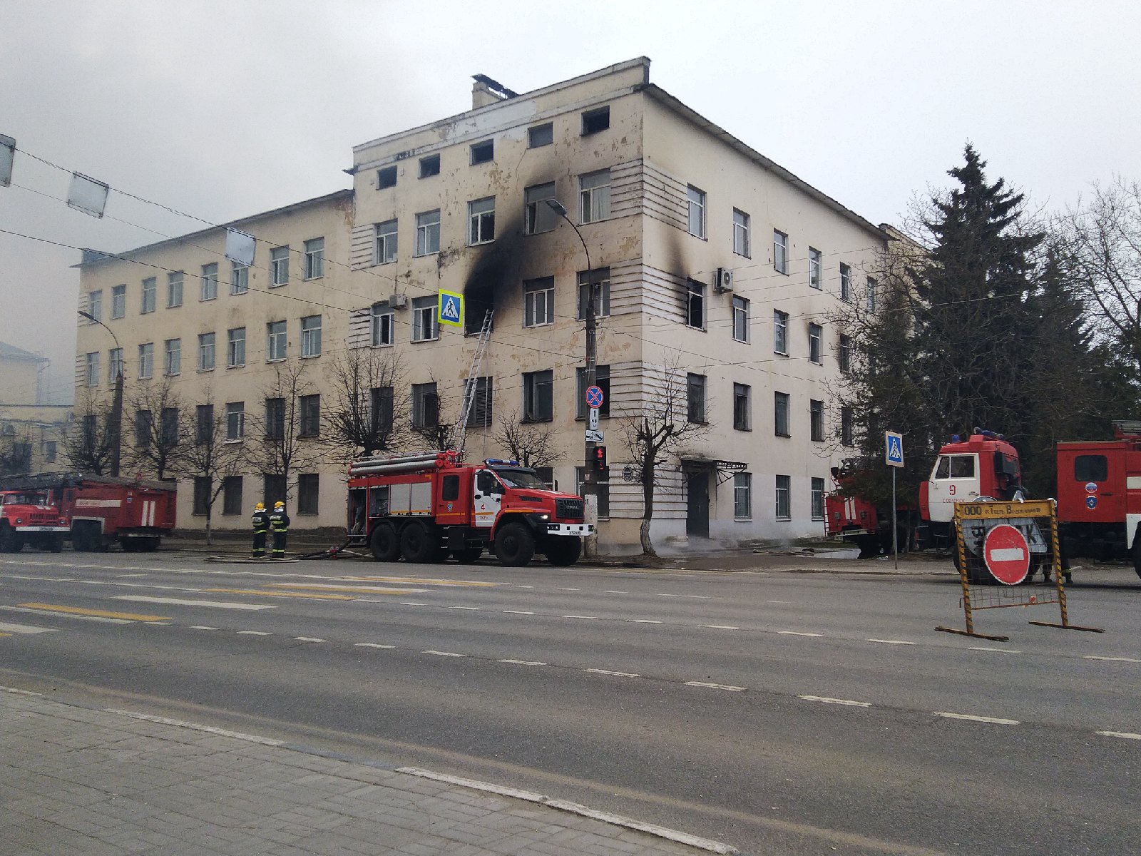 Открытое горение в ЦНИИ в Твери ликвидировано | 21.04.2022 | Тверь -  БезФормата