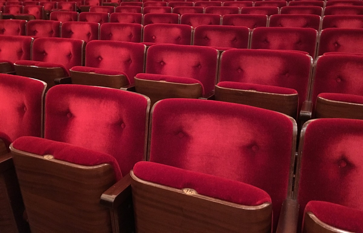 В Твери покажут спектакль по мотивам книги «Чучело» | 26.09.2021 | Тверь -  БезФормата