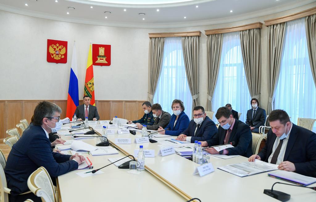 В Тверской области определены виды экономической деятельности, по которым в 2022 году запрещено привлекать к работе иностранцев