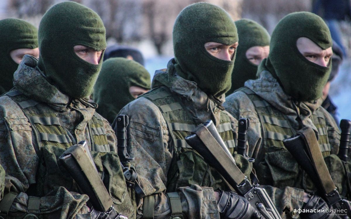 Срок службы в российской армии предложили увеличить до двух лет