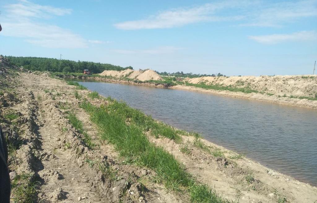 Владелец земли в Тверской области уничтожил плодородную почву на площади 2 га, но виновным себя не признал