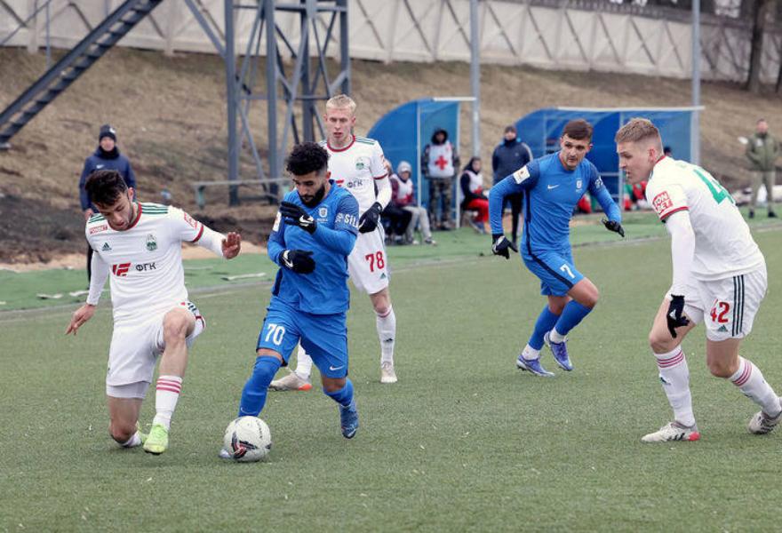 «Волга» не смогла одолеть вторую команду «Локомотива» на поле в Твери