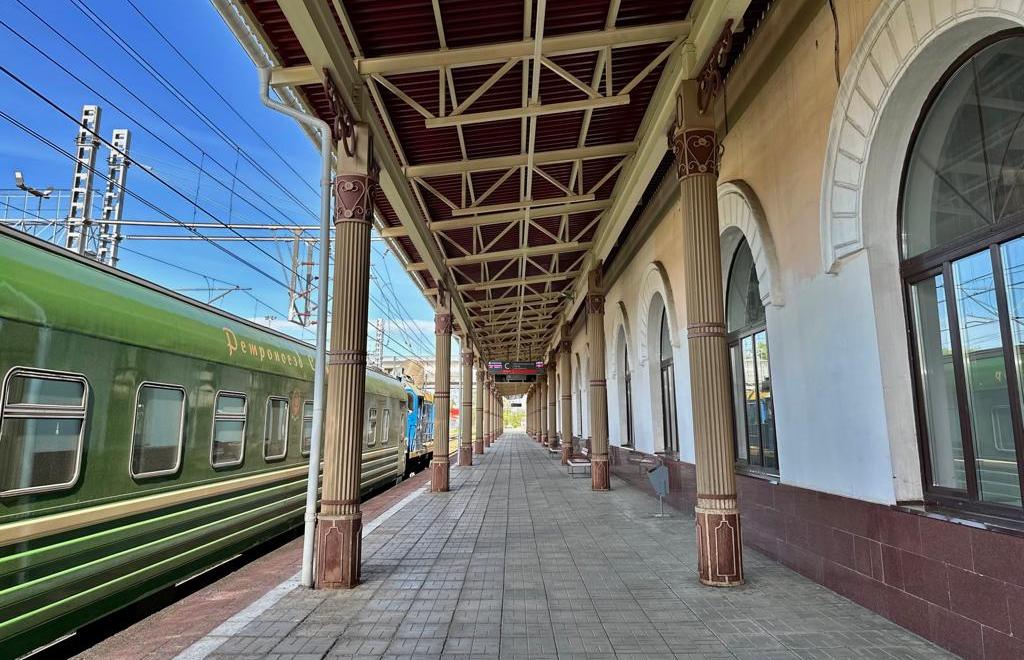 С 18 июля по 4 августа отменяются 9 пригородных поездов на участках между Бологое, Осташковым и Великими Луками