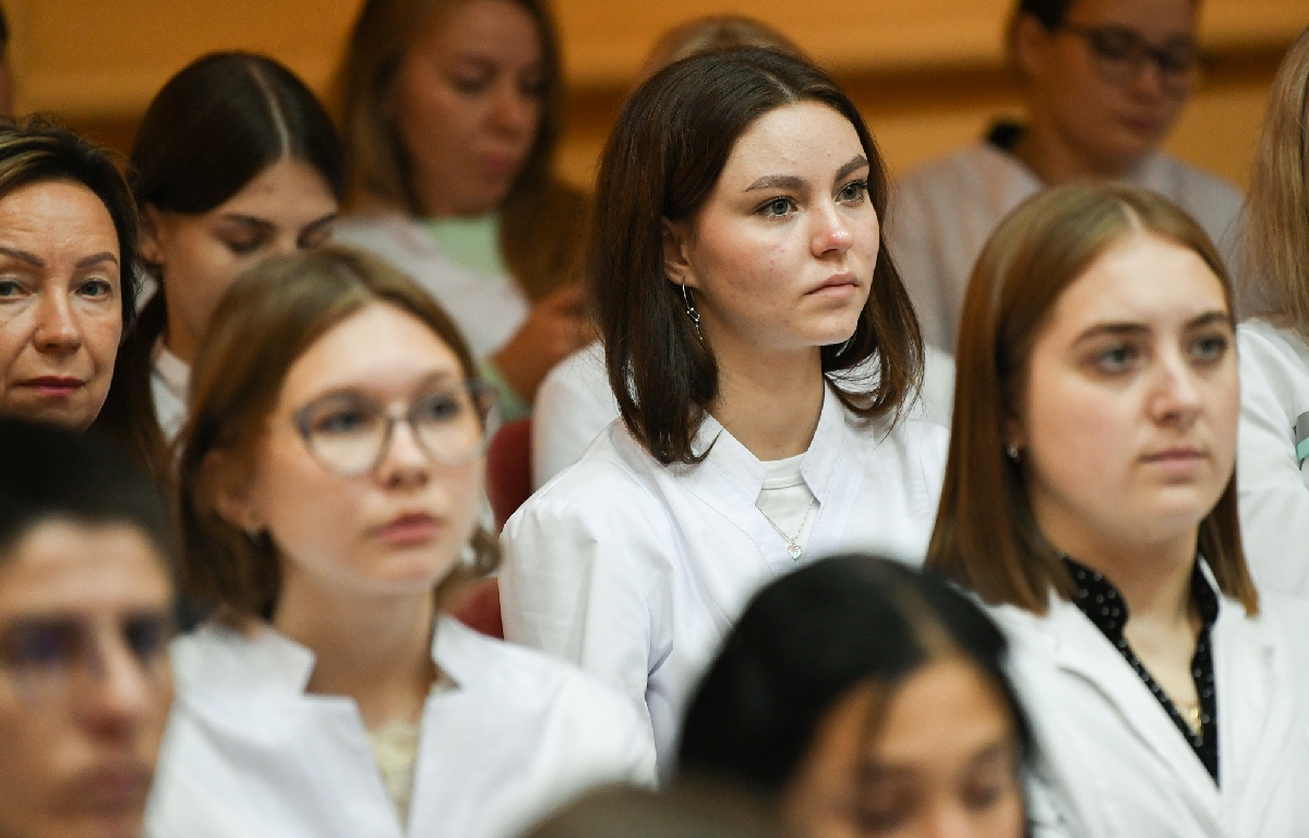 В Тверском медицинском колледже начали обучение 420 первокурсников 