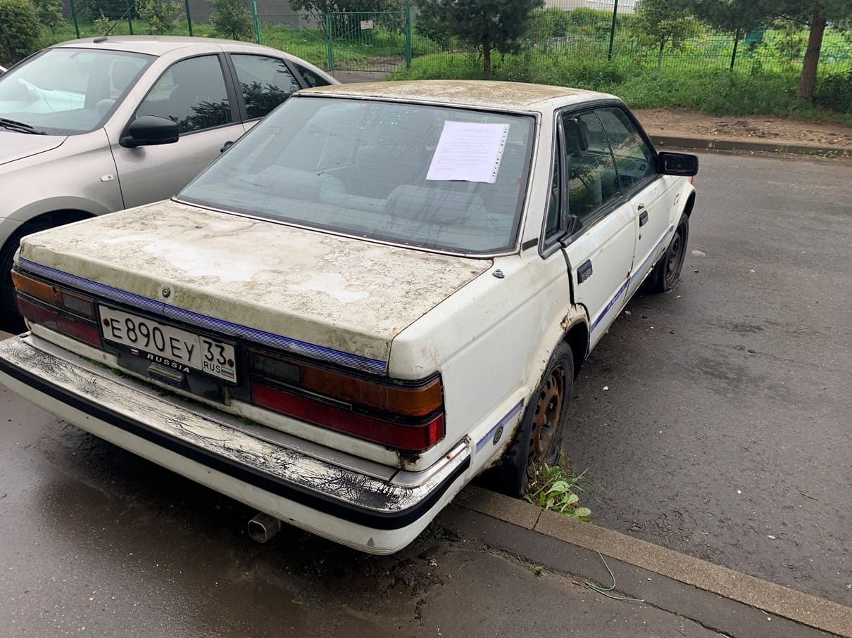 В Твери ищут хозяина Nissan Bluebird с улицы Паши Савельевой