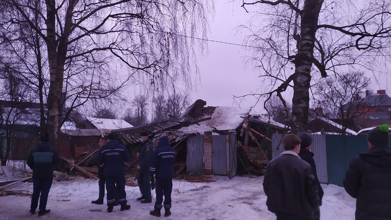 В Тверской области мужчина чудом выжил после хлопка газа в частном доме