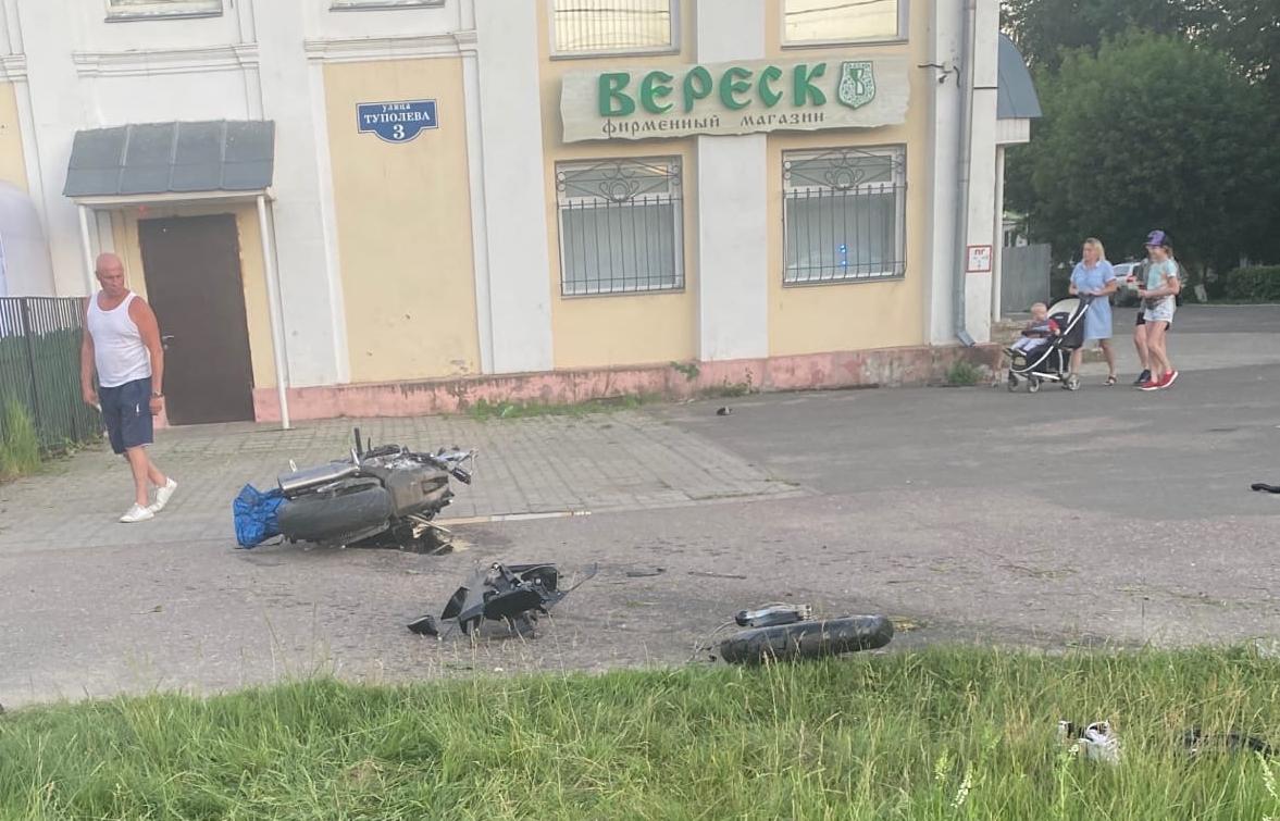 Мотоциклист погиб в ДТП в Твери