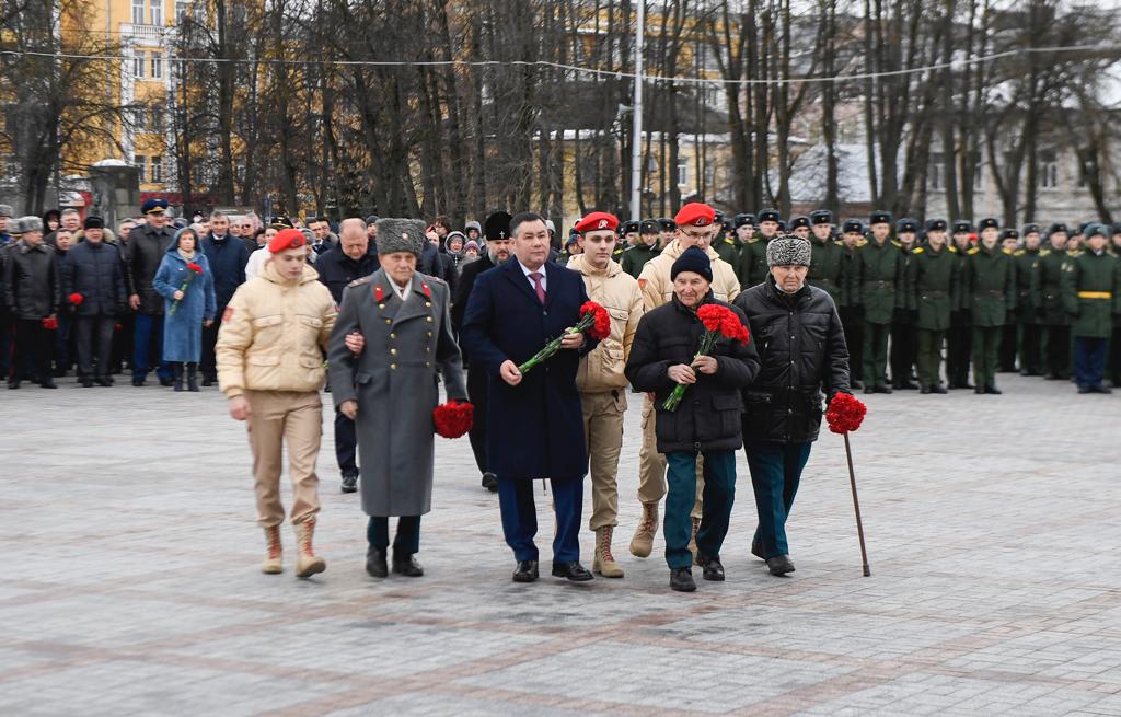 Губернатор Игорь Руденя в Твери принял участие в торжественных мероприятиях в честь Дня защитника Отечества