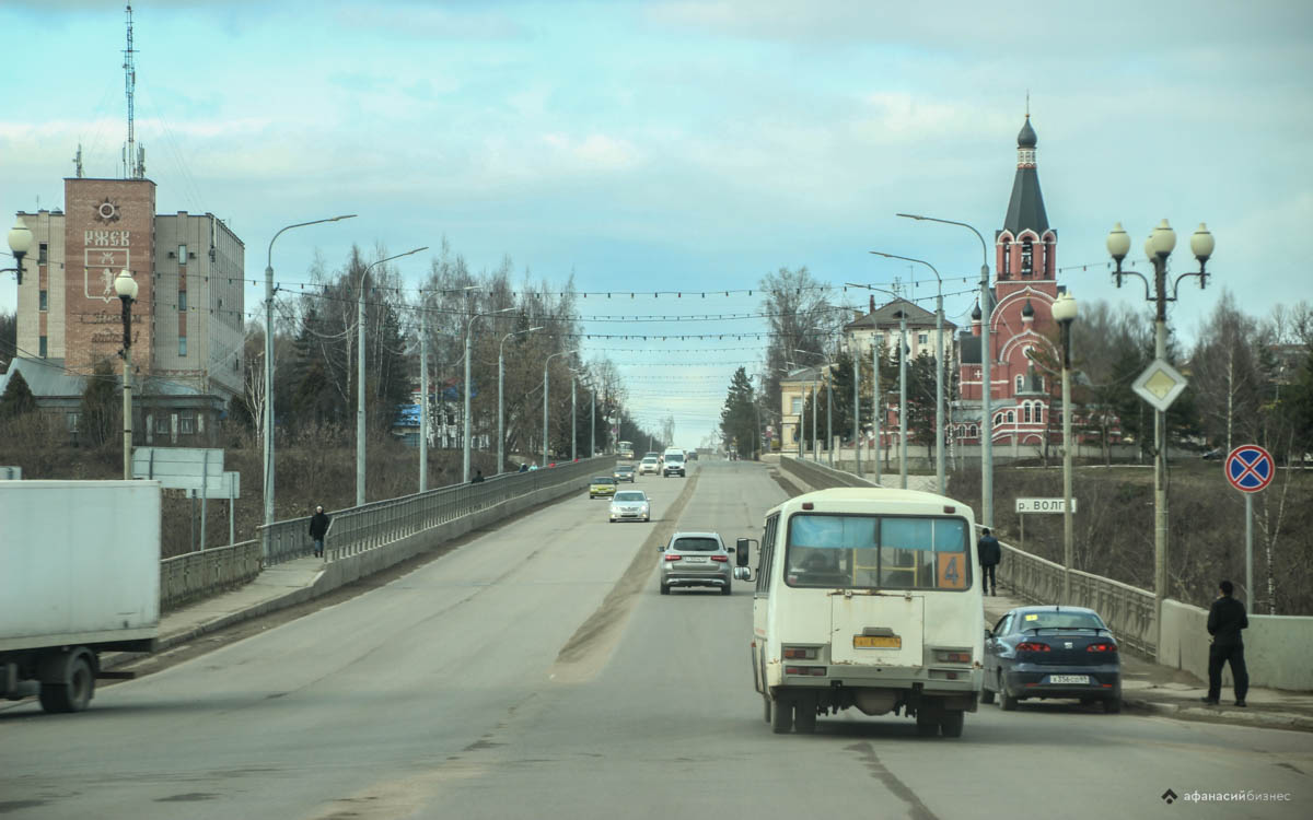 В Тверской области неизвестные требуют у прохожих пропуск