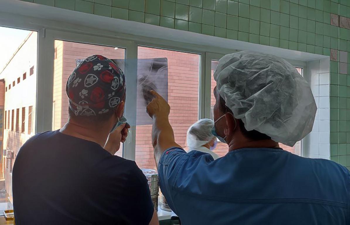 Медики из Твери за две недели в ЛНР оказали помощь более 700 пациентам - новости Афанасий