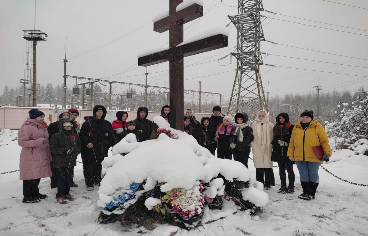 Под Бологое почтили память жертв крушения поезда «Невский экспресс»