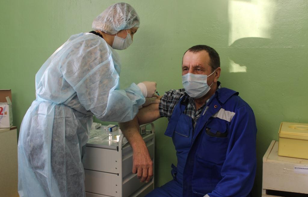 Свыше 40 тысяч человек привились в Тверской области от коронавирусной инфекции