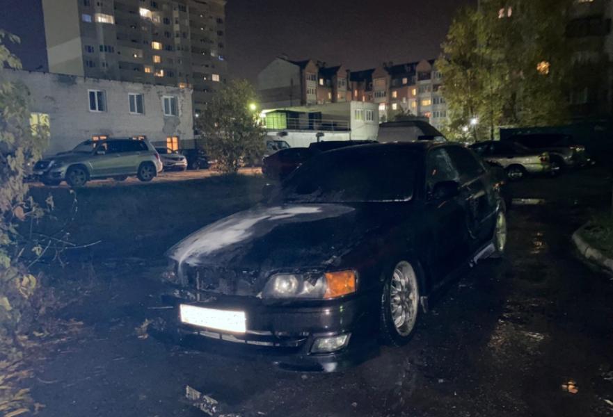 В Твери задержали мужчину, спалившего машину на Волоколамском проспекте