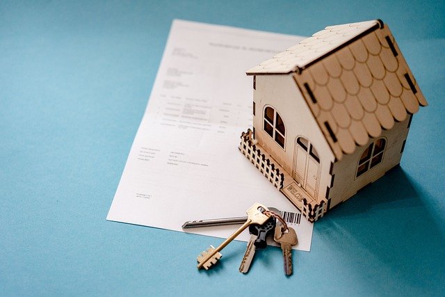 ВТБ сообщил о снижении размера первого взноса по ипотеке на дома  - новости Афанасий