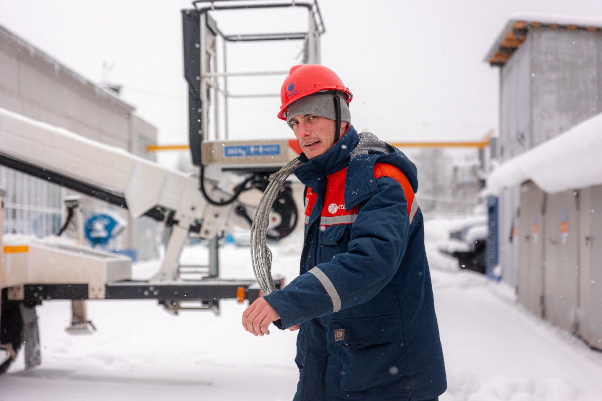 Специалисты Тверьэнерго работают в режиме полной готовности к надвигающимся на Тверскую область снегопадам