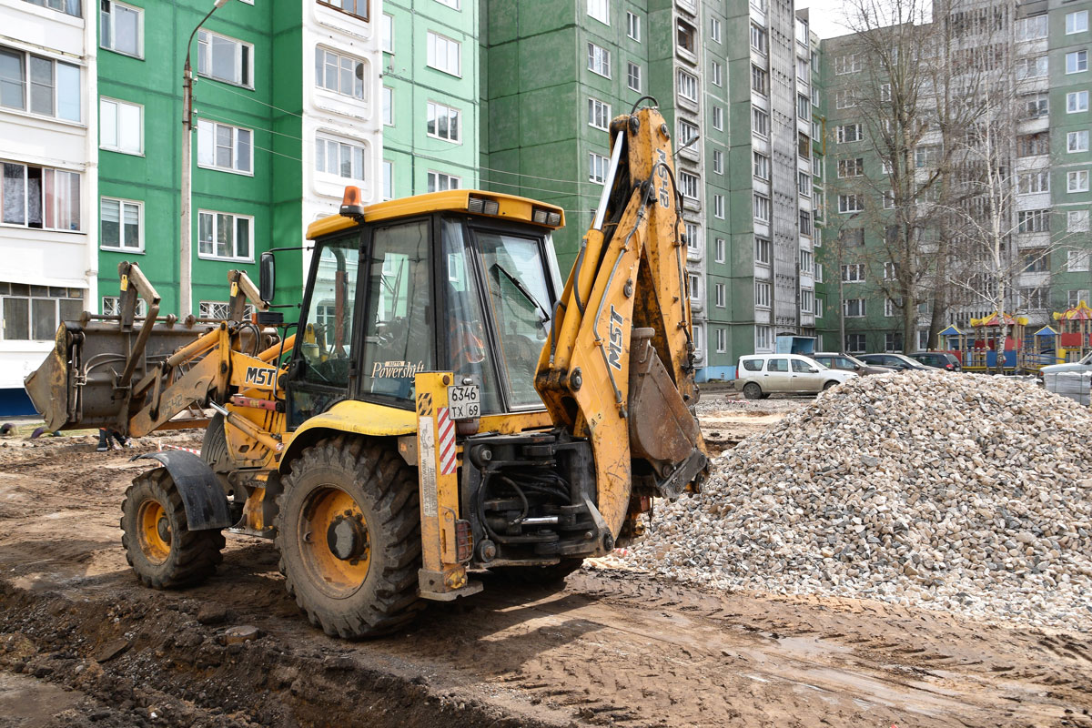 В Твери началось благоустройство общественных зон | 05.04.2022 | Тверь -  БезФормата