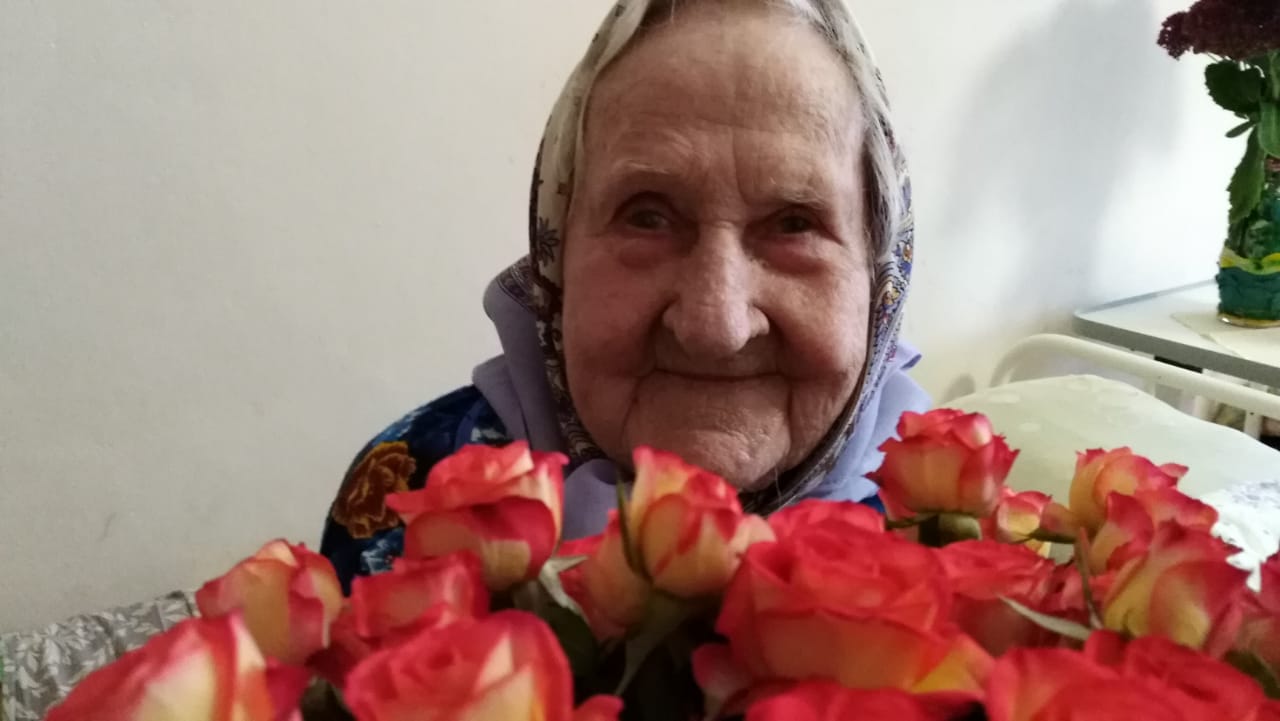 100 лет исполнилось труженице тыла из Тверской области Екатерине Федоровне Власовой