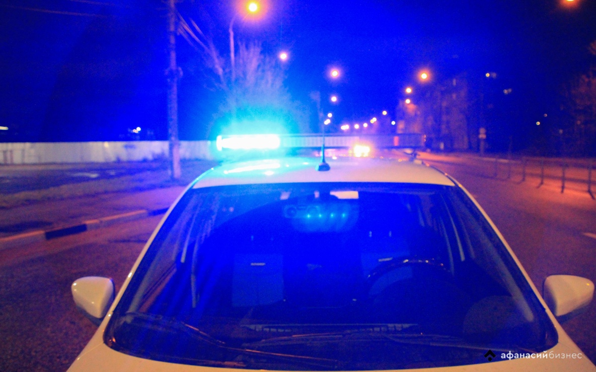 В Тверской области севший за руль легковушки подросток устроил ДТП с двумя пострадавшими - новости Афанасий