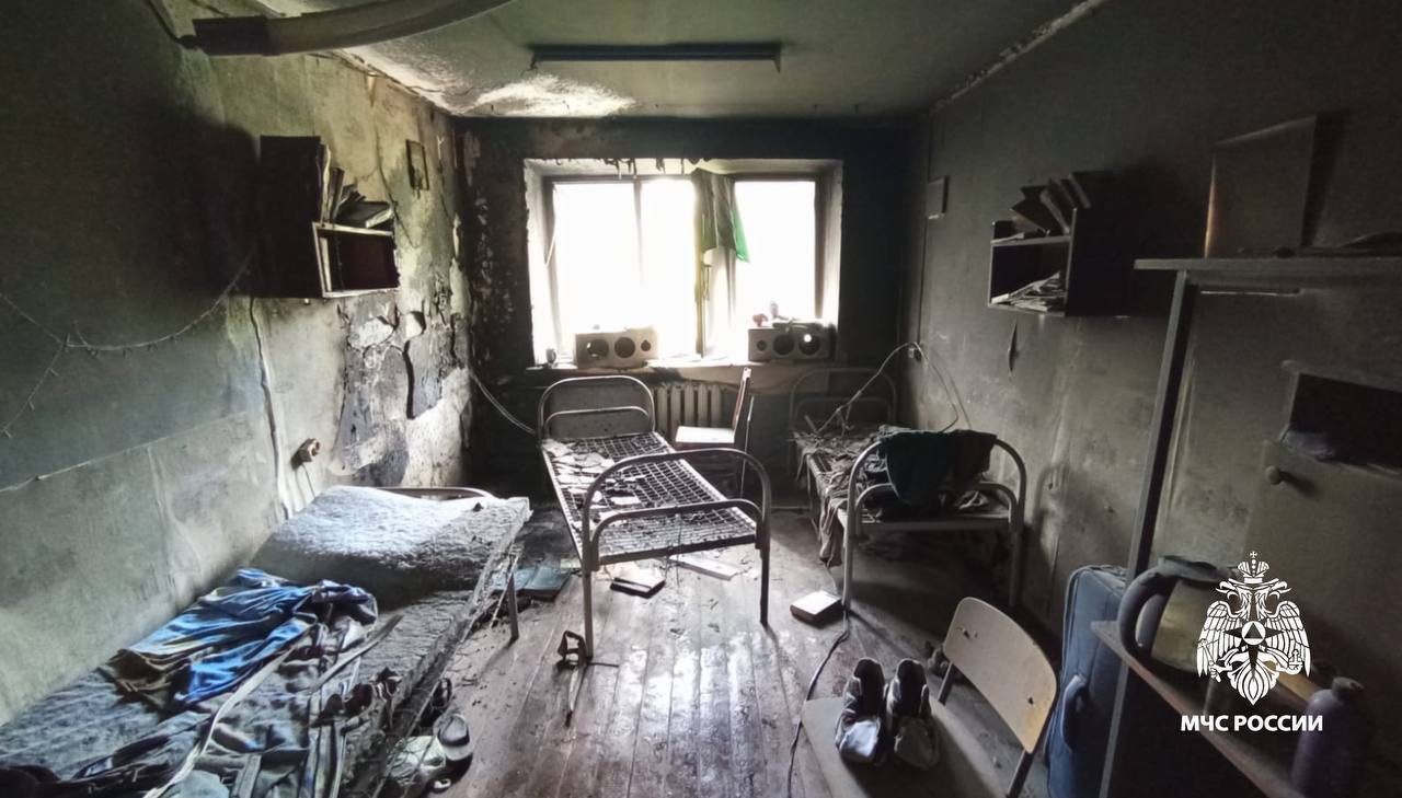 В Твери музыкальная колонка спалила комнату в общежитии 