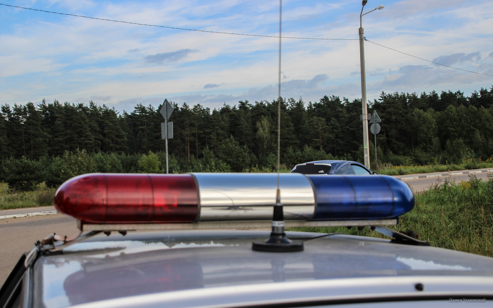 Водитель «шестерки» пострадал в столкновении с иномаркой в Тверской области